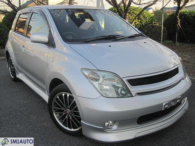 toyota ist accessories